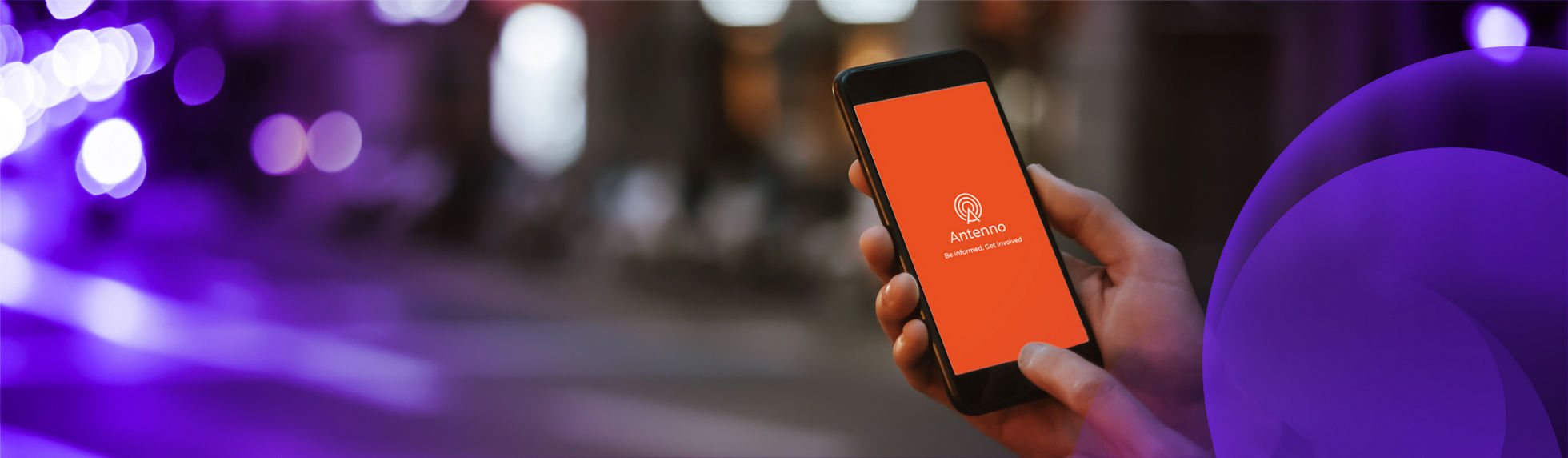 A person using the Antenno mobile app