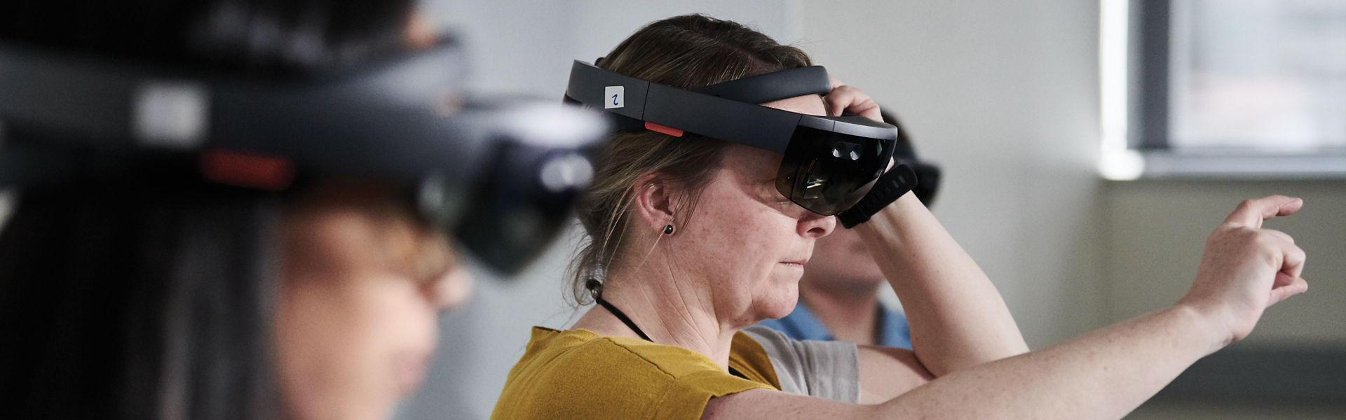 lady with VR headset