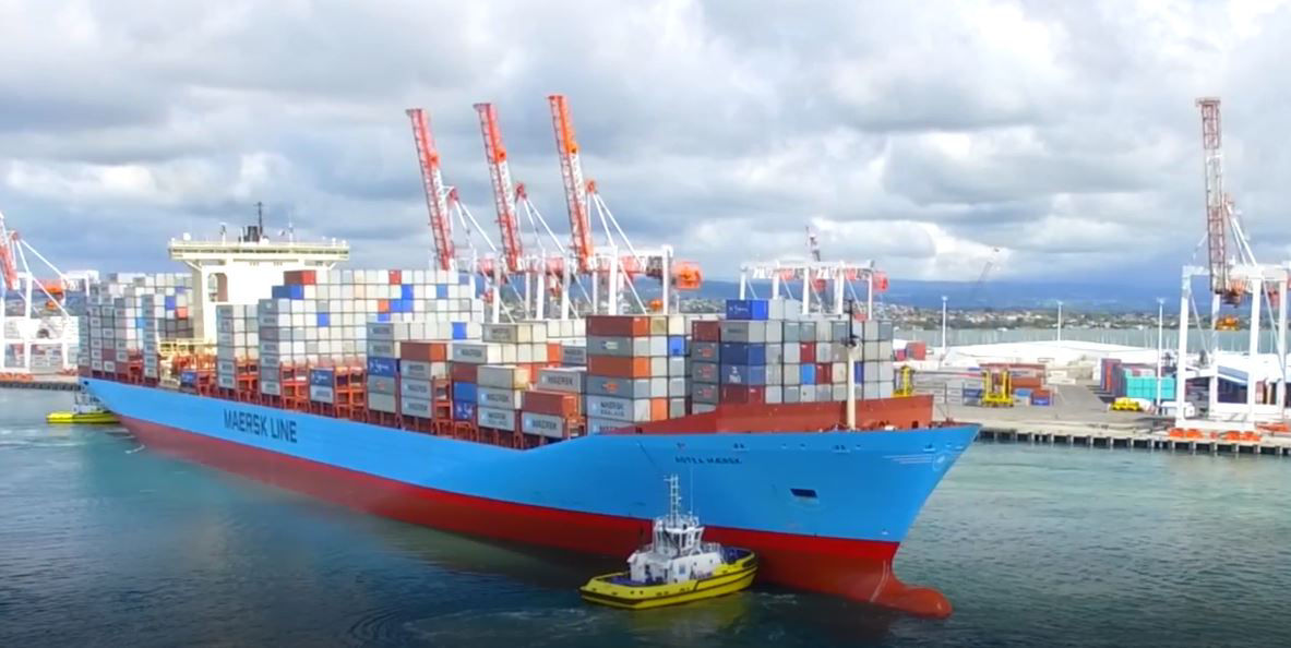 Shipping freighter docked in Auckland 