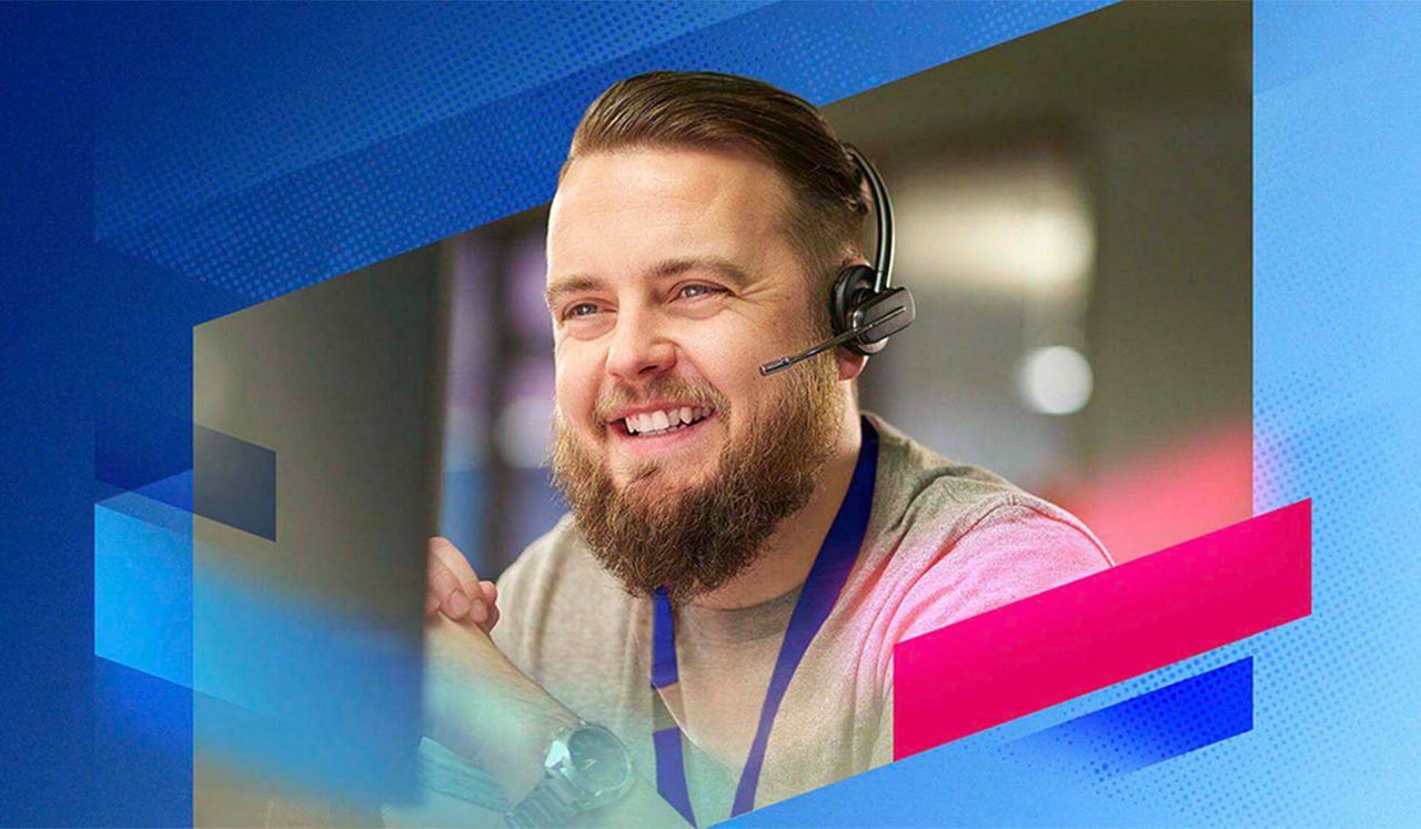 A CONTACT CENTRE REPRESENTATIVE ON A CUSTOMER CALL