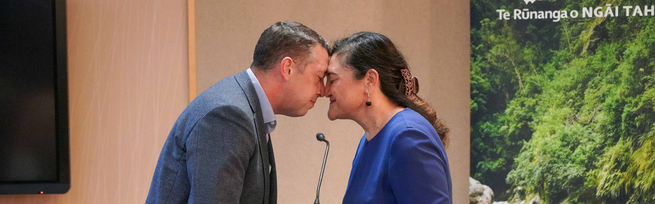 Datacom's Justin Gray and Te Rūnanga o Ngāi Tahu's Arihia Bennett doing a hongi